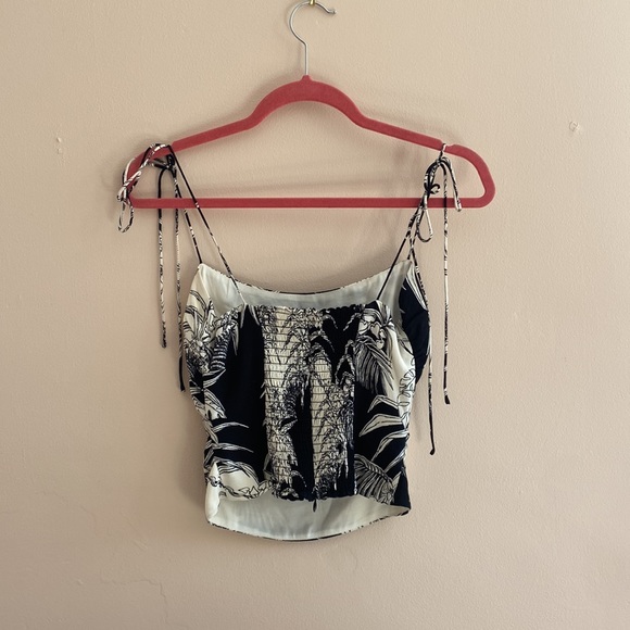 NWOT ref tank top - Picture 2 of 4